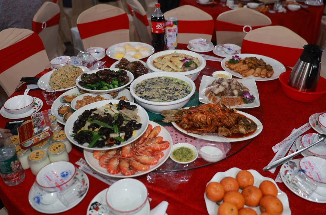 新西兰第6代华人后代回乡祭祖,“根本不像中国人!”很多人围观……(组图) - 7