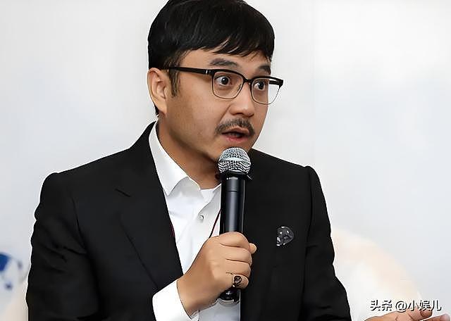 相由心生!51岁汪涵口嚼槟榔现身长沙,他的“塌房”完全咎由自取(组图) - 16