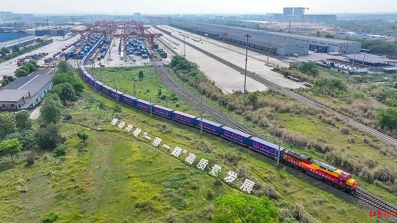 又多国免签！中国人全球免签或只需再等6年（组图） - 2