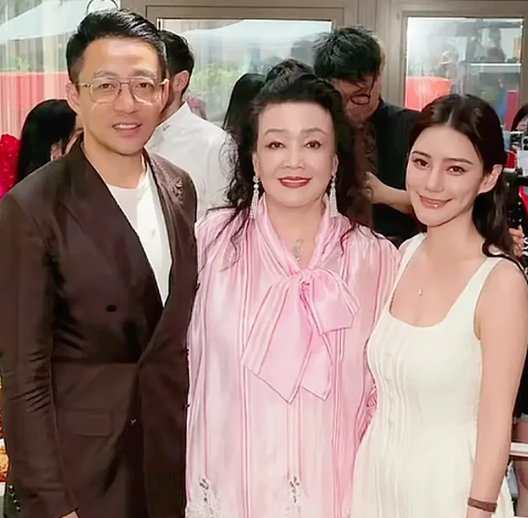 汪小菲婚礼地点曝光,四合院举办安排孩子参加,张兰露面感谢儿媳(组图) - 6