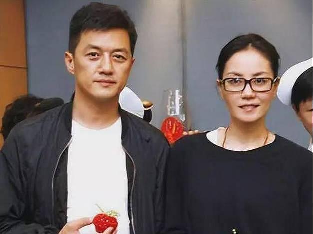 李亚鹏过得真惨，带着3岁女儿搬进老破小，原来李嫣一直靠王菲养（组图） - 11