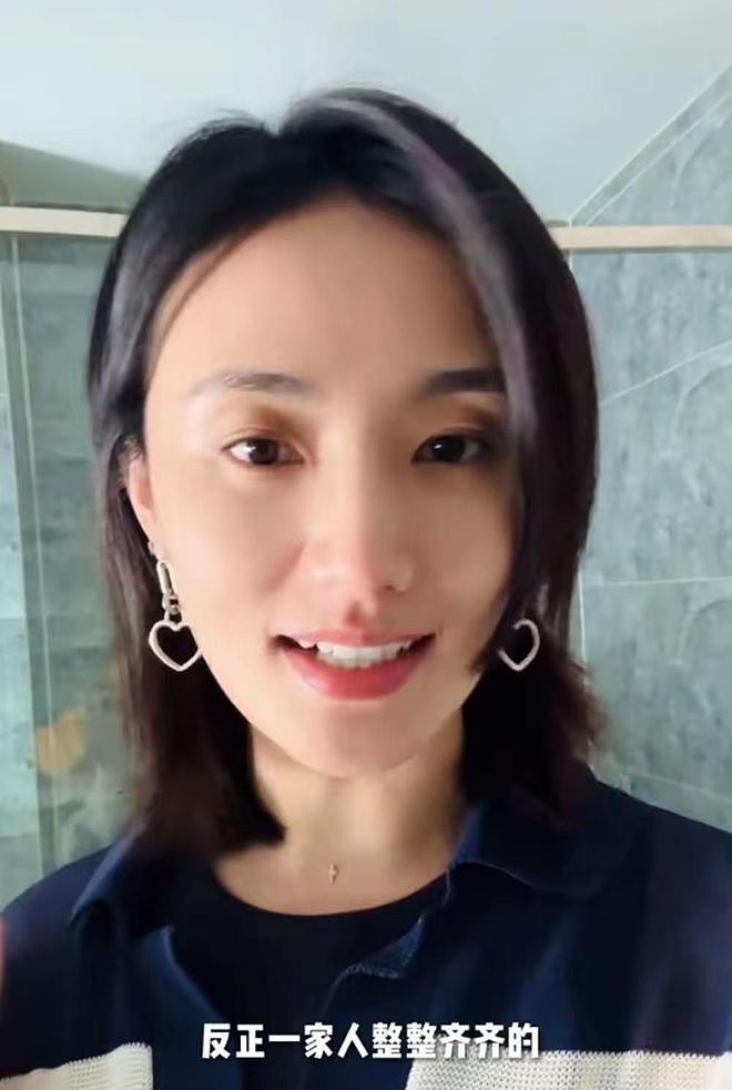 李亚鹏过得真惨，带着3岁女儿搬进老破小，原来李嫣一直靠王菲养（组图） - 6