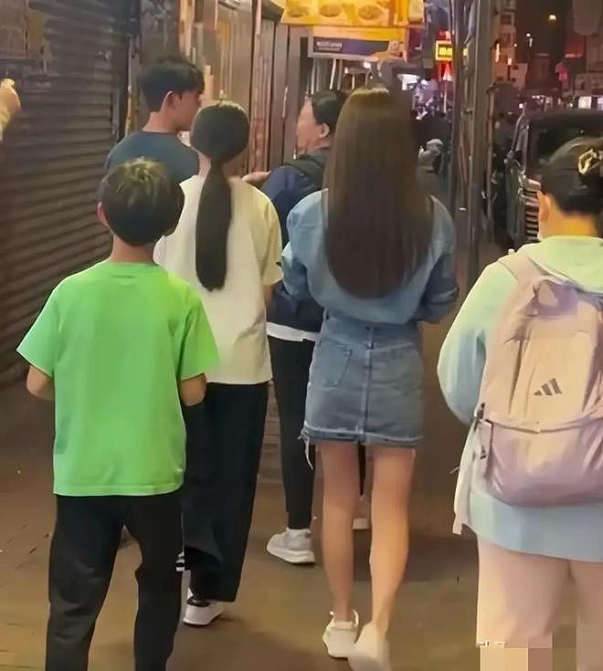 大S好强又拧巴,像极普通家庭里的妈妈,她人生踩坑做错了三件事(组图) - 6