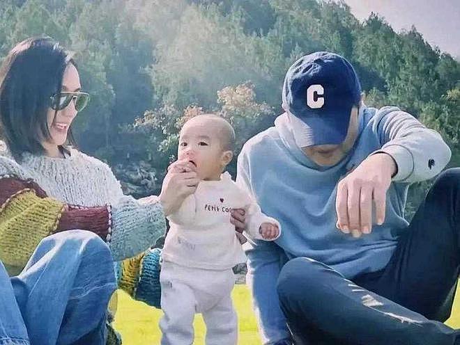 李亚鹏过得真惨，带着3岁女儿搬进老破小，原来李嫣一直靠王菲养（组图） - 18