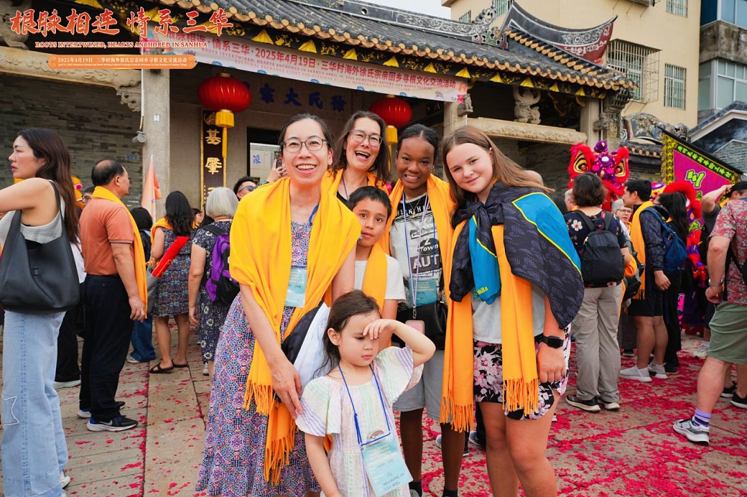 “根本不像中国人！” 新西兰第6代华人回乡祭祖，跨越156年的相聚（组图） - 6