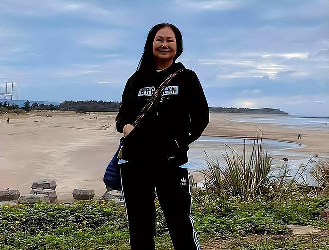 汪小菲今日举办婚礼，S妈官宣放弃遗产争夺，决定留爱给大S孩子（组图） - 4