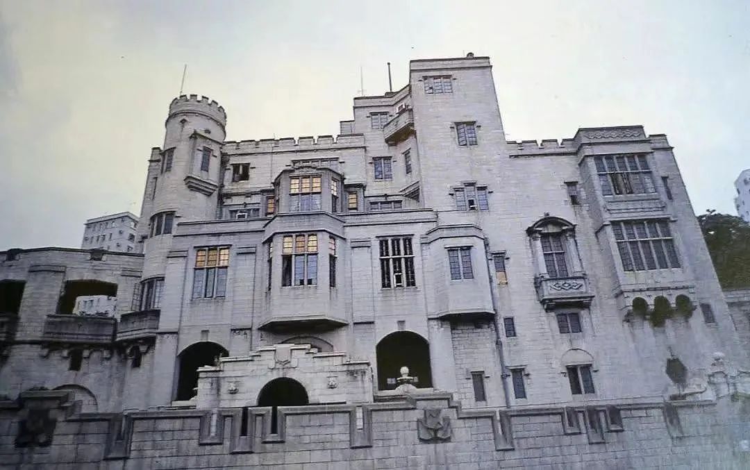 富家千金早已出嫁!摆脱联姻下嫁普男,无人继承差点富不过三代?婚礼超低调只请15人?(组图) - 16