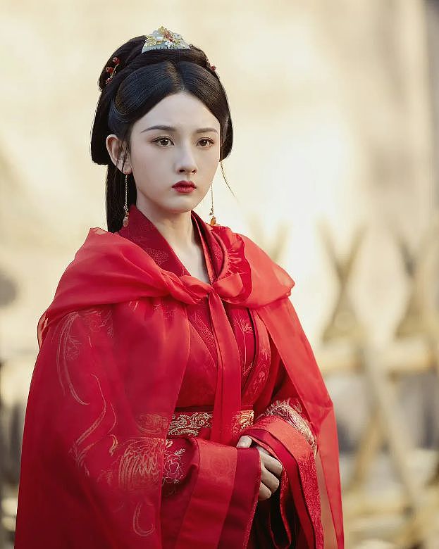 宋祖儿这波赢麻了！《折腰》收视率、热度都排第一，这才是真顶流（组图） - 4
