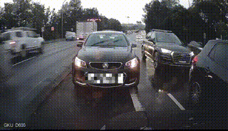 突发惨烈车祸!悉尼华人区白车逆行猛撞多车,街头一片狼藉(组图) - 4