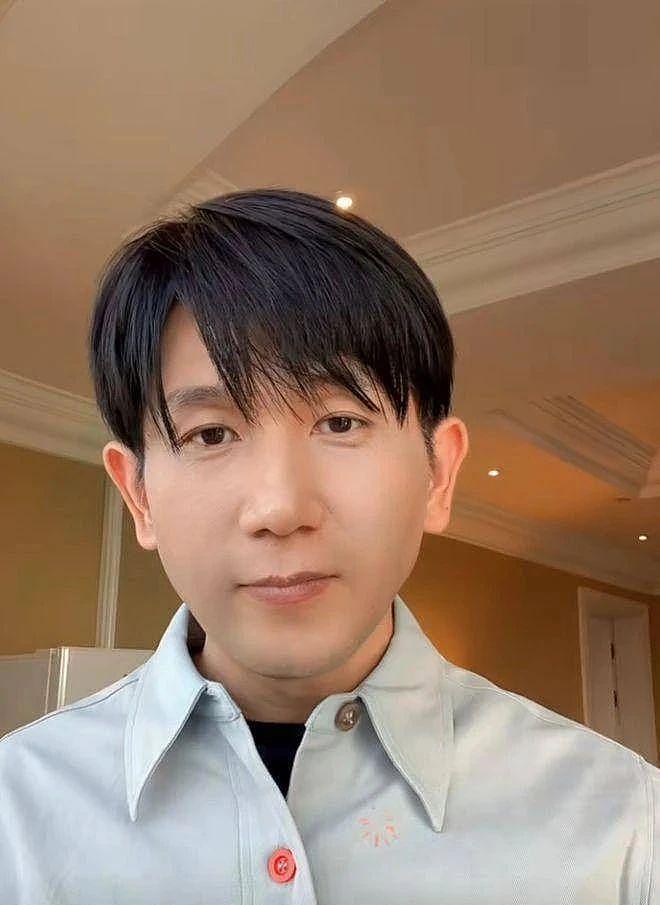 38岁赵丽颖传恋上大4岁导演,长得不帅也不高,全靠这两个优点(组图) - 11