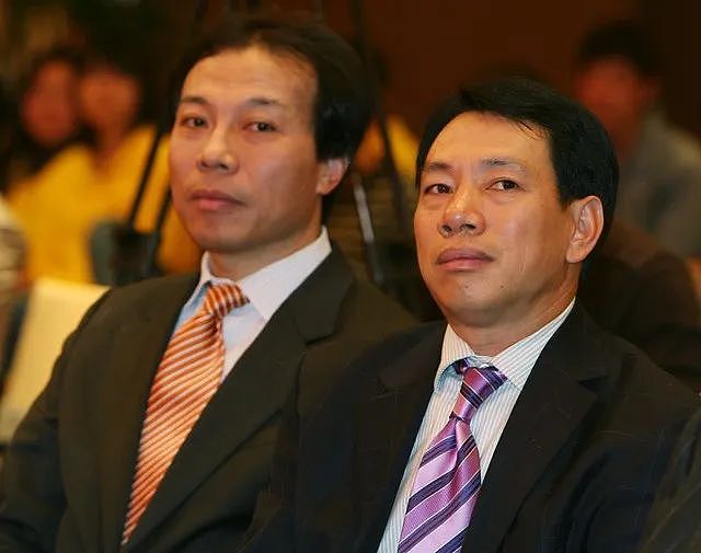 大洗牌！连续7年称霸福建的首富消失了，儿子差点卷跑380亿（组图） - 10