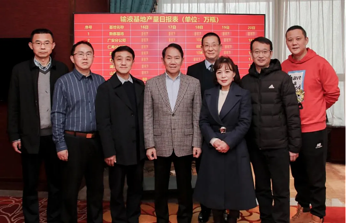 百亿霸总大秀肌肉：75岁，正是闯的年纪（组图） - 7