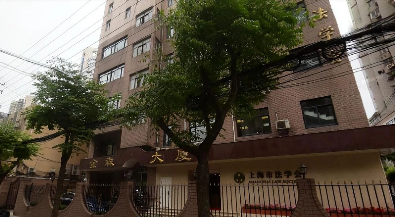 身中22刀,死状惨烈!加拿大漂亮女模特到上海出差,却被安徽农村小伙要了命(组图) - 2