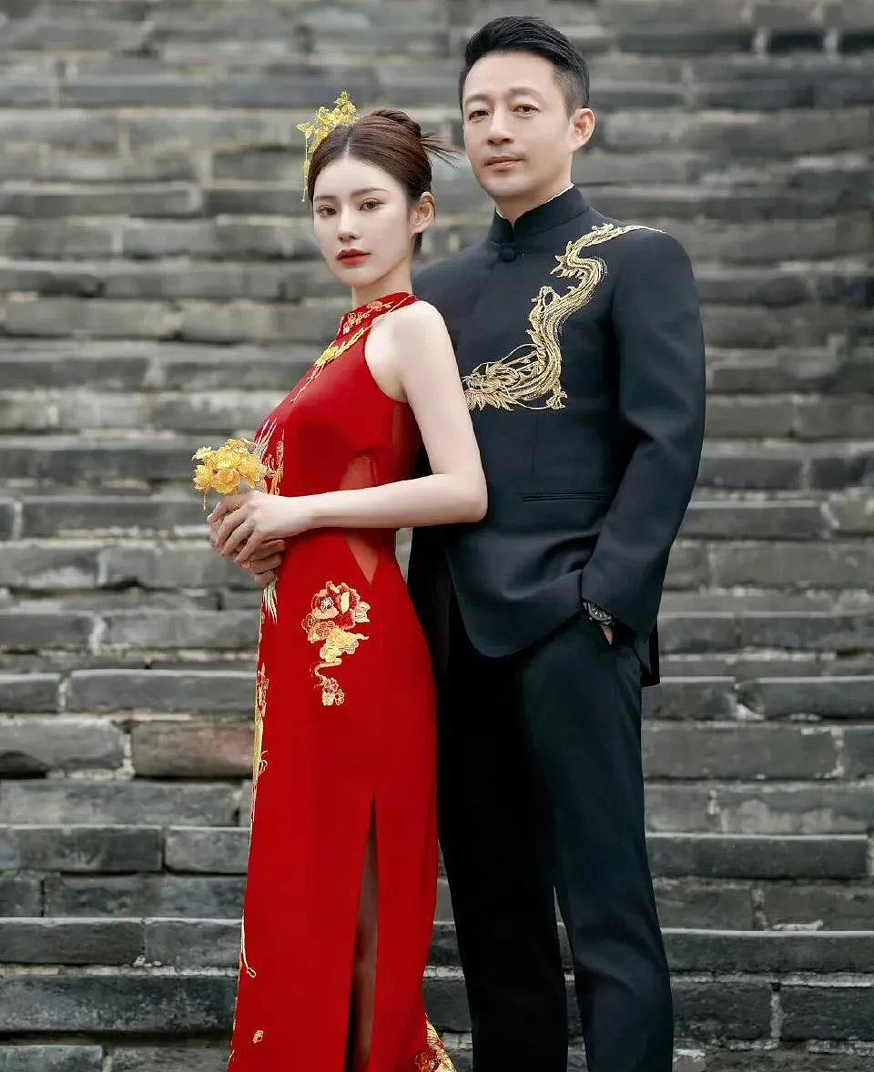 汪小菲婚宴现场曝光，和马筱梅相携敬酒！张兰送祝福疑似内涵S家（组图） - 2