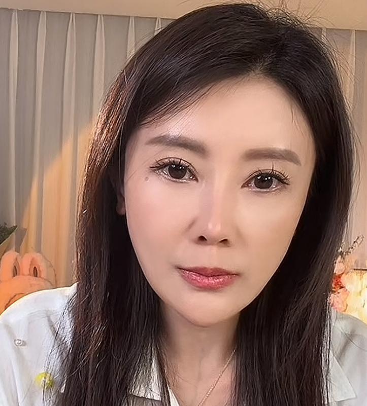 “夫妻本是同林鸟”，欠债20亿的贾跃亭，甘薇也不打算“救”他了（组图） - 1