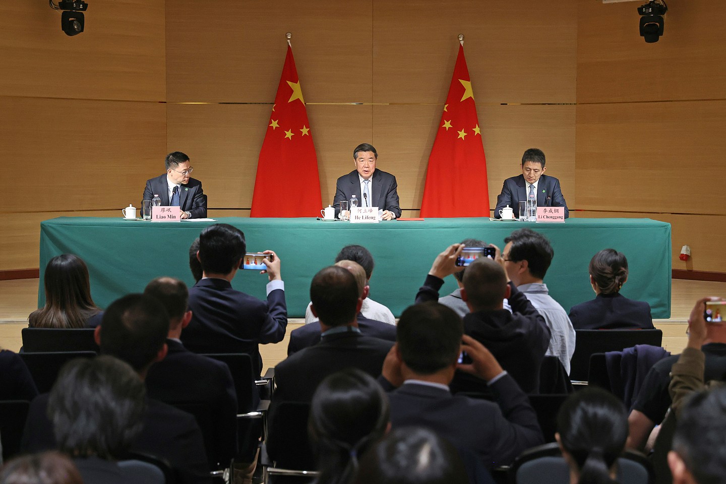 “去中国化”“去美国化”！ 谁将赢得大国竞争（组图） - 3