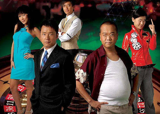 童年男神现身！二婚“嫁”赌王孙女膝下无子，他是怎么从TVB一哥到“软饭男”？（组图） - 17