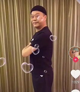 童年男神现身！二婚“嫁”赌王孙女膝下无子，他是怎么从TVB一哥到“软饭男”？（组图） - 28