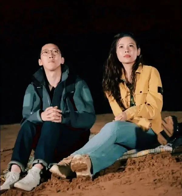 无性婚姻、深度抑郁，内娱知名“前夫前妻”又曝新瓜：离婚2个月，就彻底看清曾经的枕边人（组图） - 1