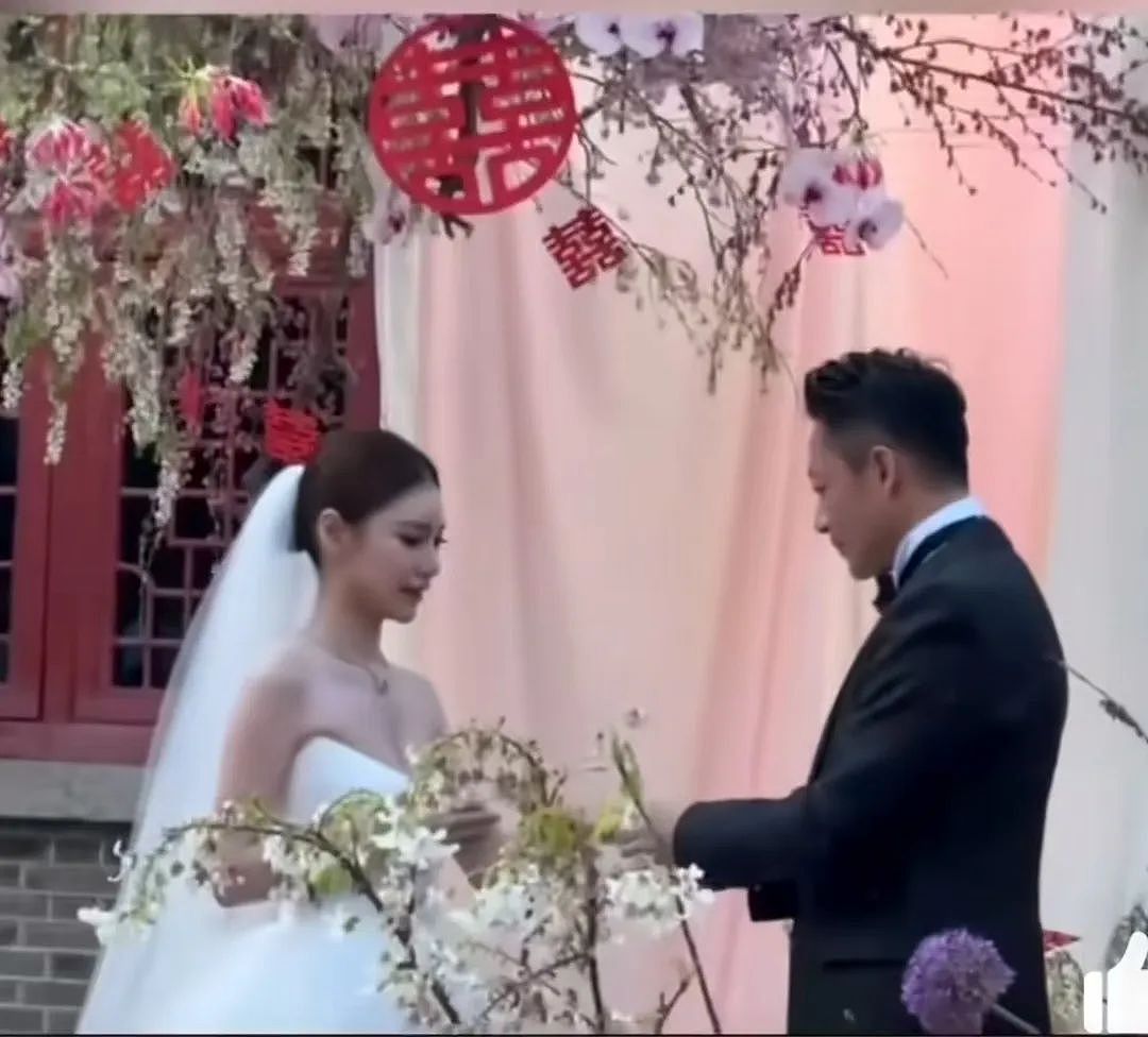 汪小菲二婚，S妈深夜破防，背后隐情一言难尽（组图） - 12
