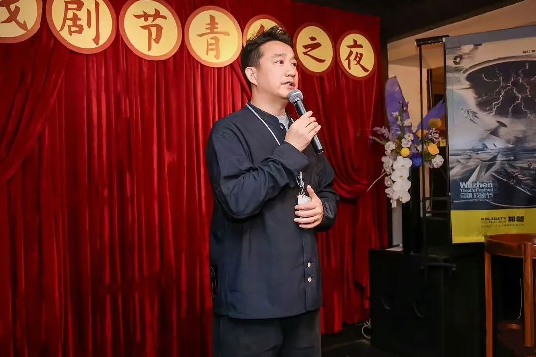 18岁黄多多正式官宣出道，内娱所有小花瑟瑟发抖（组图） - 11