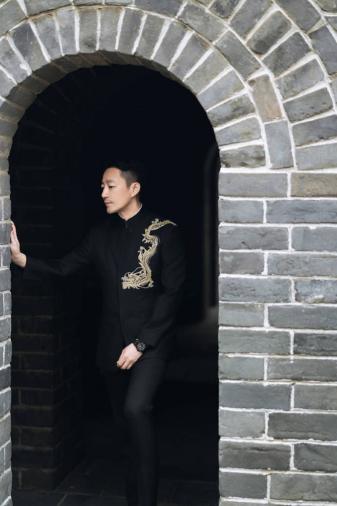 汪小菲二婚太隆重！高清婚纱照首曝光，两人牵手碰鼻好恩爱（组图） - 8