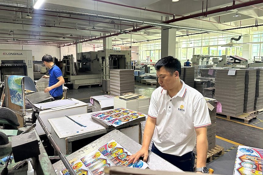 中国工厂利用90天关税窗口期加紧生产，但贸易“休战”无法消除对未来的担忧（组图） - 4
