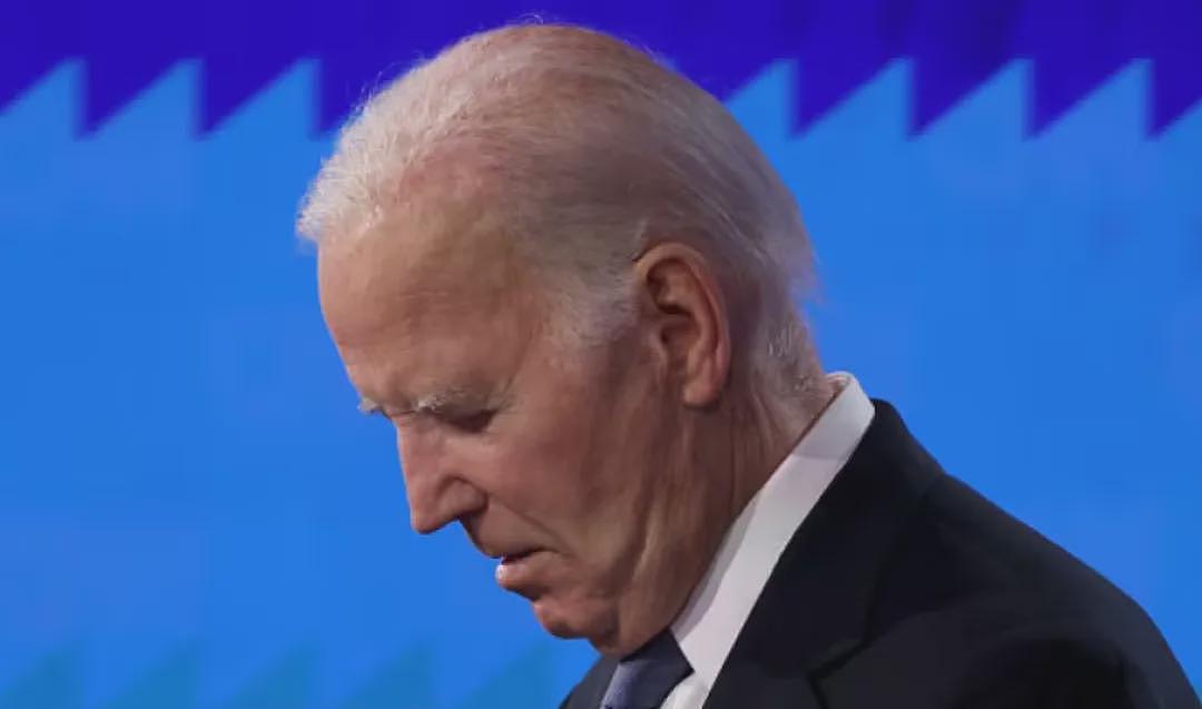 拜登确诊前列腺癌骨转移，一个时代结束了！美国网友：他在任时可能就确诊了（组图） - 11