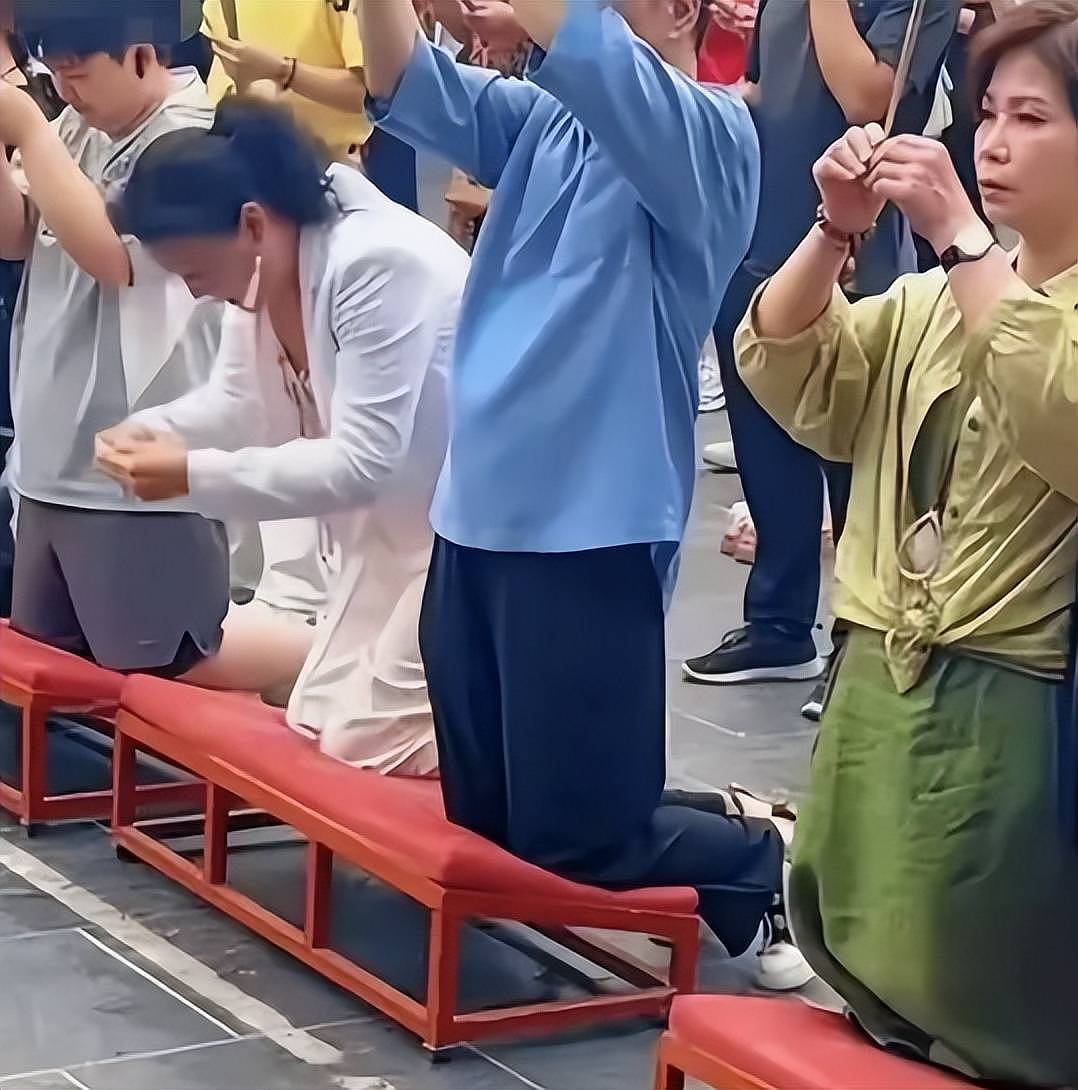 汪小菲马筱梅大婚！婚礼主张低调简约，汪小菲挨桌敬酒，现场画面曝光（组图） - 13
