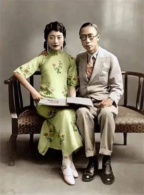 30岁婉容把侍卫拽进房，不久生下女婴，溥仪得知：赏侍卫400大洋（组图） - 4