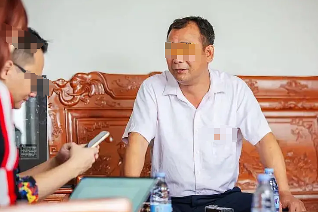 炸裂！29岁女老师被举报婚内出轨多人，大量私密照曝光，聊天记录称“被喂饱了”“腰疼得起不来”（组图） - 10