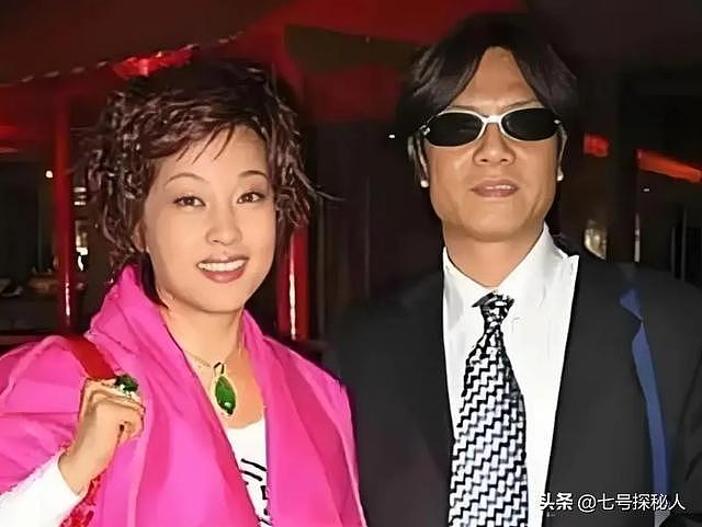 情史泛滥、偷税漏税，这一次74岁的刘晓庆该怎样应对？（组图） - 26