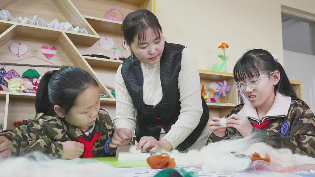 【情感】草原夫妻的神仙爱情：“他放牧，她做毛毡”火爆全网（组图） - 10