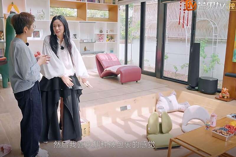 倪虹洁谈16岁儿子落泪：他从不回我信息（组图） - 2