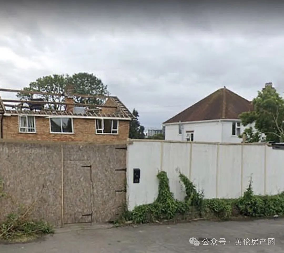 女子的豪宅因“设计压迫感强”被勒令拆除，建筑商却称：“我们看错图纸”了！（组图） - 8