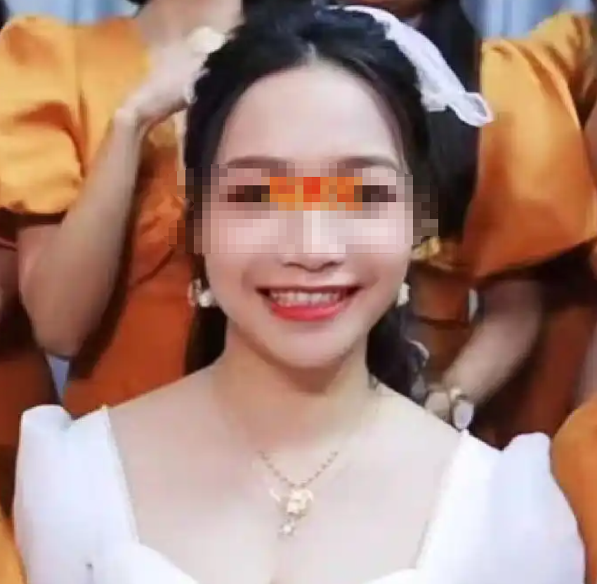 炸裂！29岁女老师被举报婚内出轨多人，大量私密照曝光，聊天记录称“被喂饱了”“腰疼得起不来”（组图） - 19