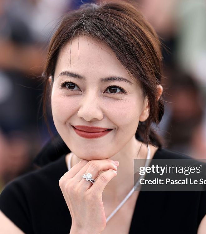 戛纳外媒高清生图来了！周冬雨浮粉，林志玲僵硬，高圆圆赢得彻底（组图） - 17