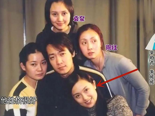 从校服到婚纱，相爱32年0绯闻，有一种爱情叫辛柏青朱媛媛（组图） - 8