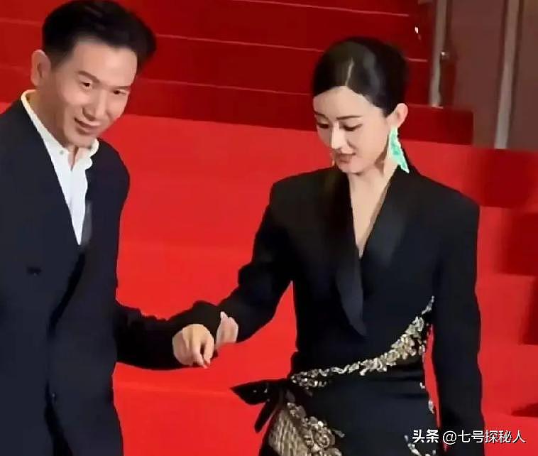 520一言不发!被曝新恋情后,赵丽颖还是没有顾忌所谓的体面(组图) - 14