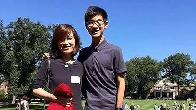 郎永淳儿子哥大毕业“家里蹲”,但更多人连“蹲”的资格都没有(组图) - 3