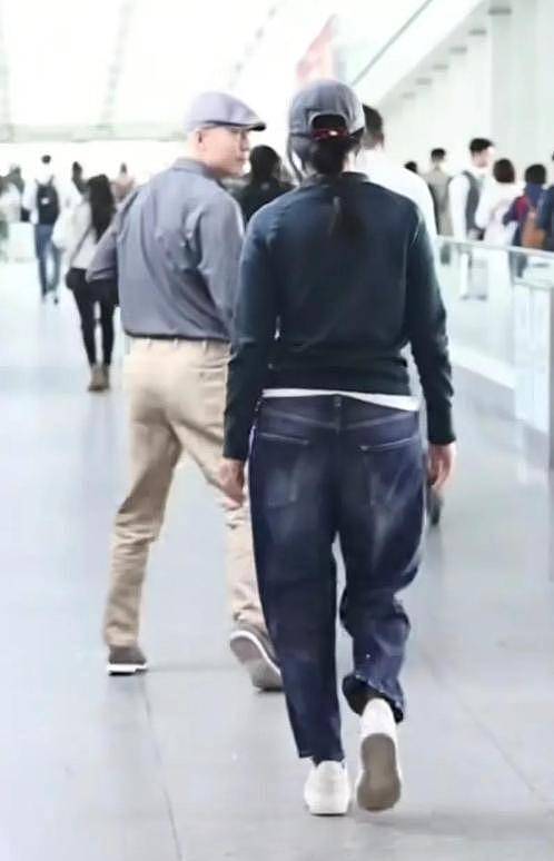 57岁那英在伦敦过521，与老公孟桐手牵手约会（组图） - 12