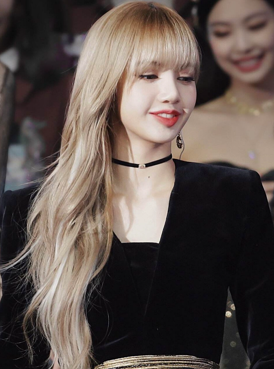 意大利这一夜，37岁刘亦菲秒了28岁Lisa，才知清爽和油腻的区别（组图） - 2