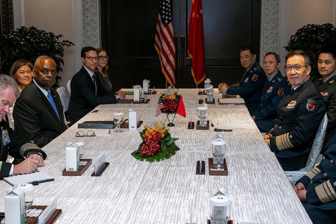 中国防长董军缺席新加坡香会，罕见原因不详（组图） - 4