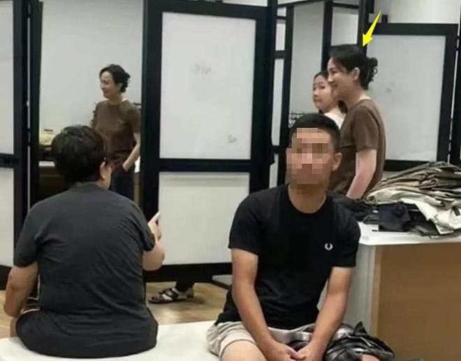朱媛媛一生爱情圆满无憾，全家最后同框曝光，她笑容开怀无病容（组图） - 14