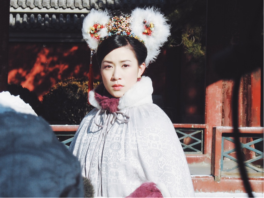三封视后、未婚独居:50岁的佘诗曼,才是狠人(组图) - 1