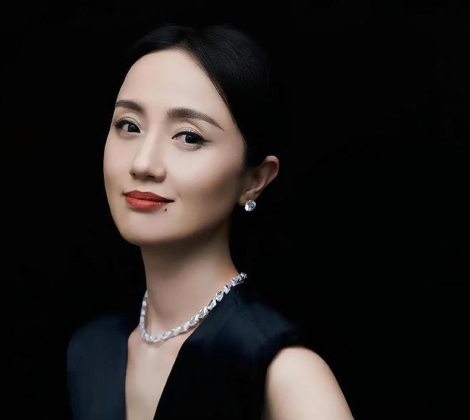 朱媛媛一生爱情圆满无憾，全家最后同框曝光，她笑容开怀无病容（组图） - 1