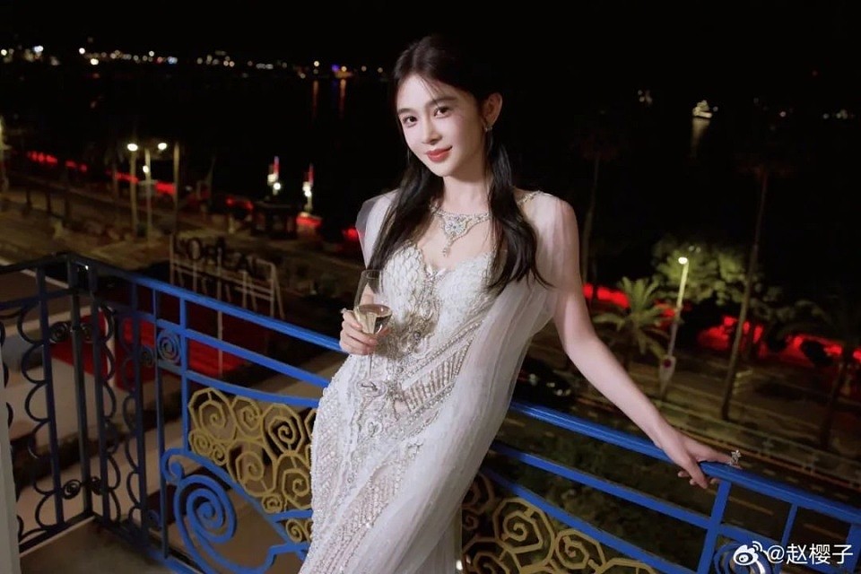 知名女星否认走戛纳红毯被驱赶，回应出道多年“好牌打稀烂”：人生如棋，落子无悔（组图） - 8