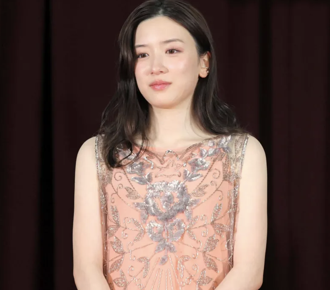 不伦风波后，日娱美少女事业滑铁卢！代言光速掉完，面临10亿天价赔偿金..（组图） - 4
