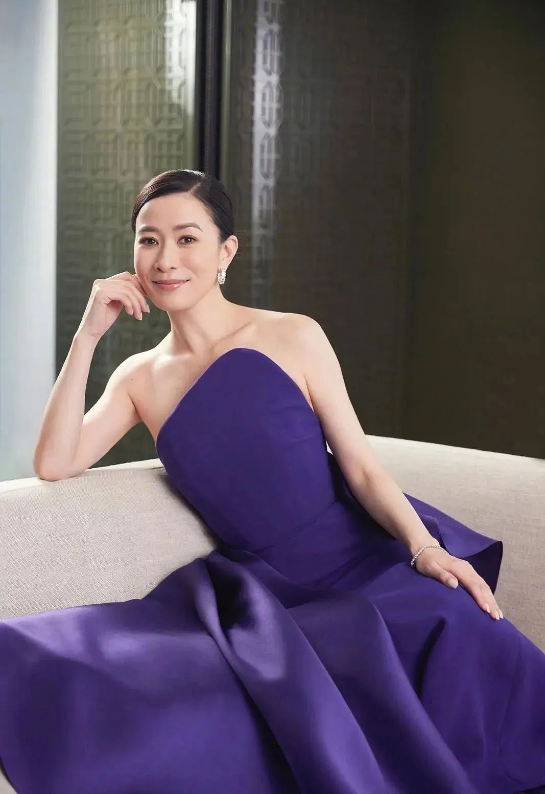 三封视后、未婚独居：50岁的佘诗曼，才是狠人（组图） - 3
