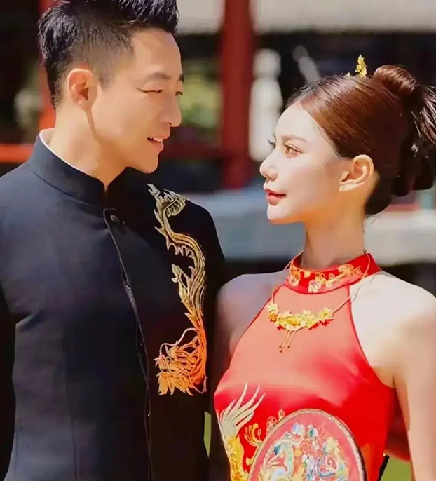 破防！汪小菲晒婚纱照，黄金捧花惊艳，婚礼誓词“内涵大S”！网友： 妥妥前任文学（组图） - 9